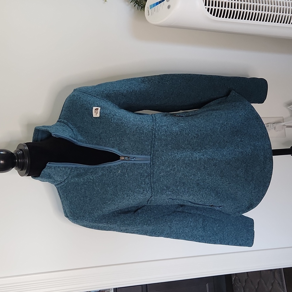 The North Face Crescent 1/2 zip